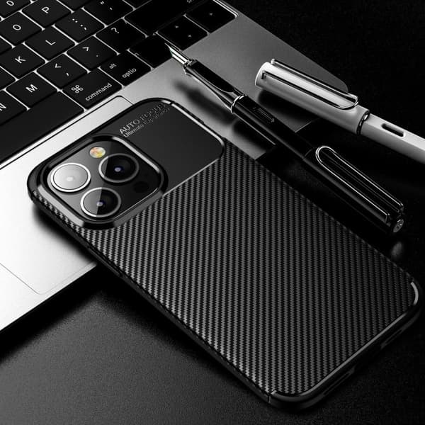 iPhone 16 Pro Max Stöttåligt Slimmat Skal FullCarbon V4