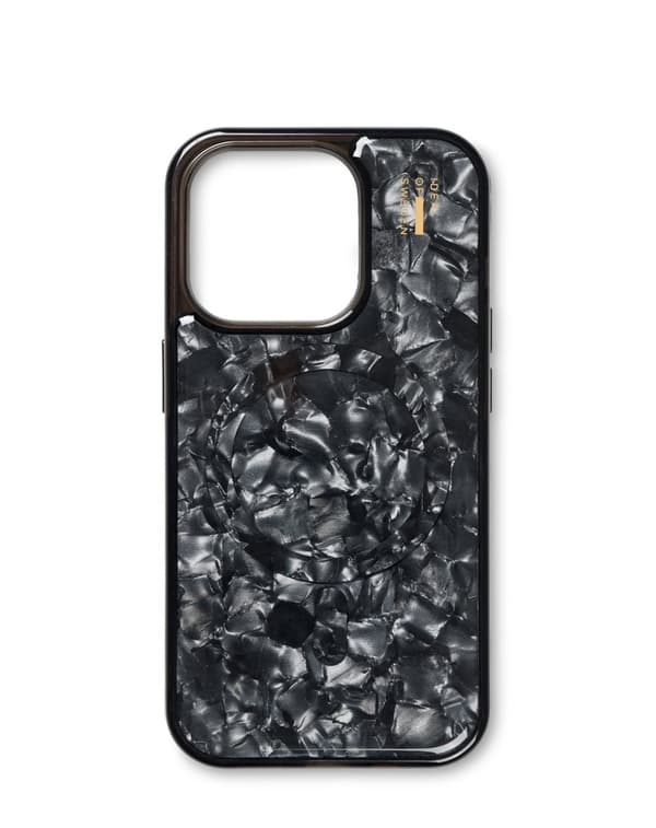 Pearlised Case MagSafe iPhone 15 Pro Black