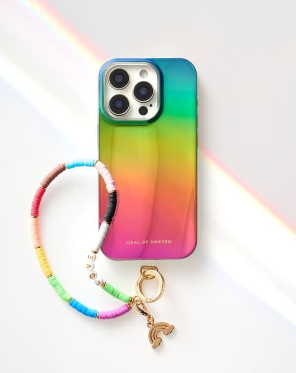 Mirror Case iPhone 13 / 14 / 15 / 16e Rainbow