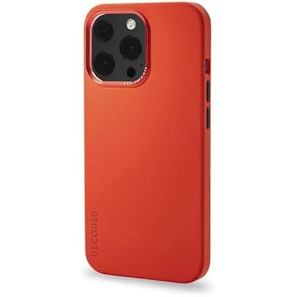 Baktäckning - DECODED - iPhone 13 Pro Max - Röd silikon - Kameraskydd - Mjuk