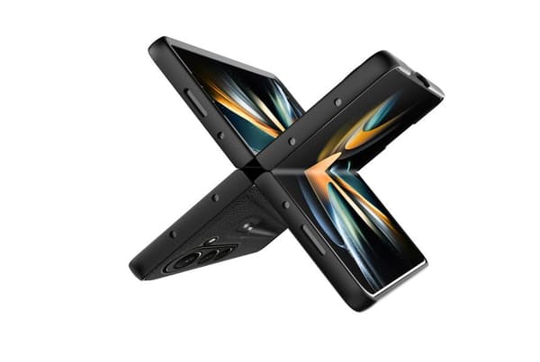 INF Samsung Galaxy Z Fold -puhelinkotelo litsikuviolla ja kynätelineellä Model 2