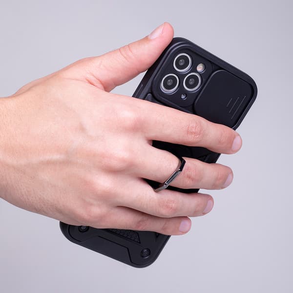 Bagcover med kamerabeskyttelse og mobilring til Motorola Edge 50 Neo - Svart