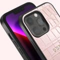 Miniatyrbild 3 av 4: Coque för iPhone 13 Pro Stötabsorberande Croco Elegant Guess Rosa