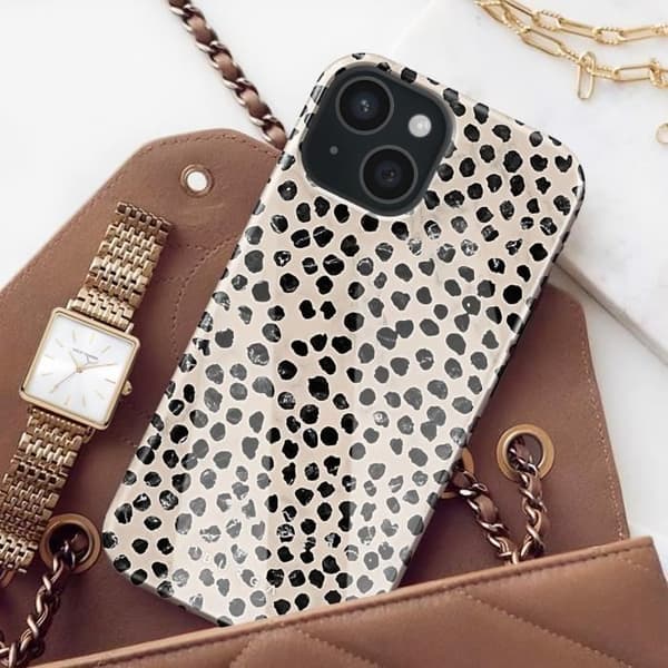 Coque för iPhone 15 Almond Latte Stötresistent Burga Beige