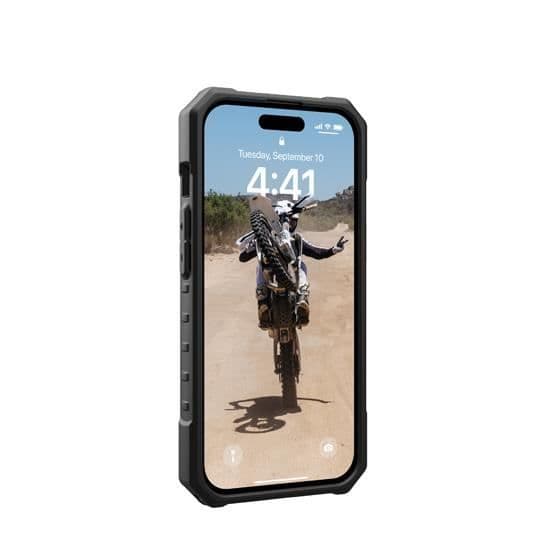 Coque - UAG - Pathfinder - iPhone 15 Plus - Förstärkt skydd - MagSafe-kompatibilitet - Olivgrön