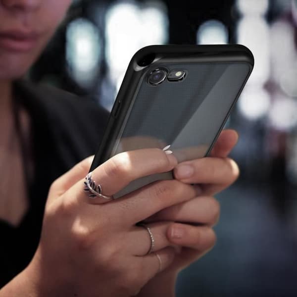 Skyddsfodral - Akashi - iPhone SE 2020/8/7 - Flexibelt - Transparent baksida - Kromad yta