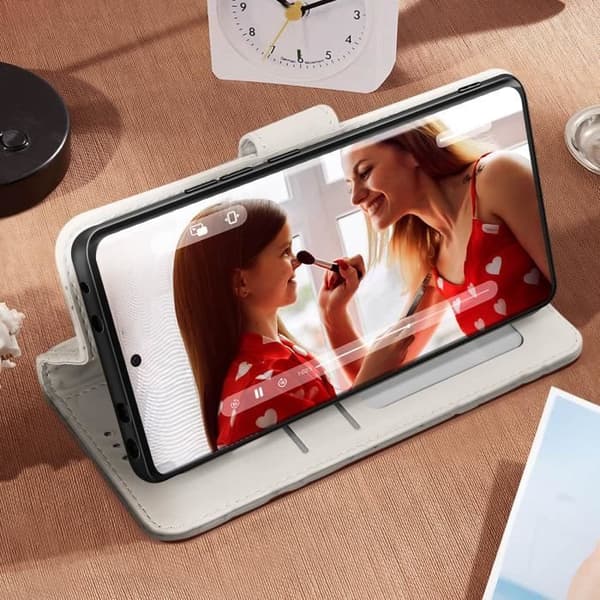 Fodral för Xiaomi Redmi Note 14 Pro och 14 Pro Plus Plånbok Vit