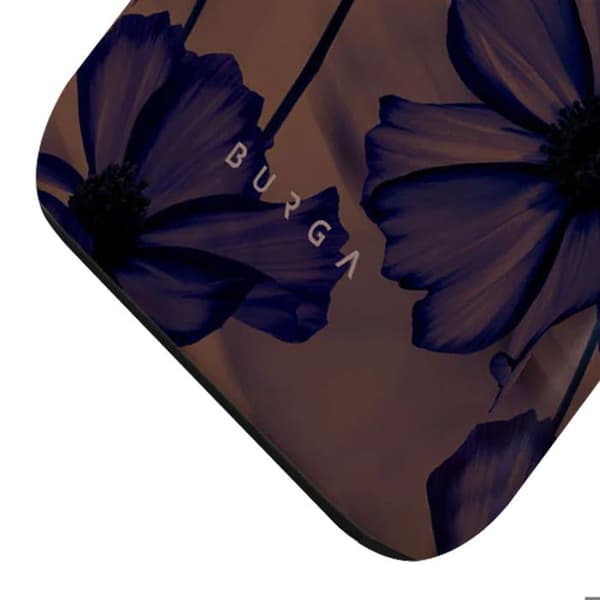 Coque MagSafe för iPhone 15 Elegant Velvet Night Burga Mörklila