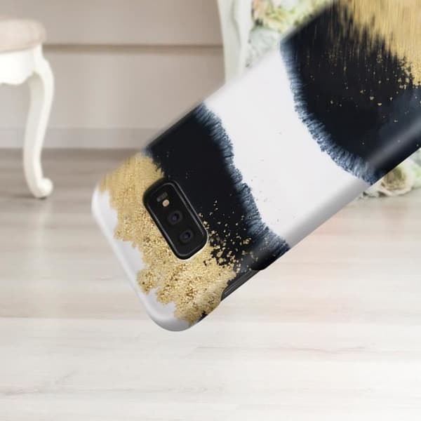 Coque Galaxy S10e - Ideal of Sweden - Glänsande Lakrits - Resistent - Trådlös laddning QI