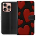 Miniatyrbilde 1 av 3: Apple iPhone 16 Pro Lommeboketui Røde Fløyels hjerter