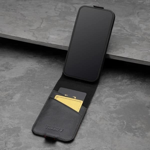 TORRO Flip-fodral kompatibelt med iPhone 12 och iPhone 12 Pro Hölster med vertikal öppning i äkta läder av hög kvalitet med MagSa