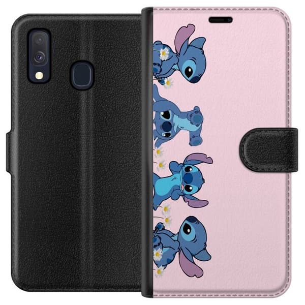 Samsung Galaxy A40 Tegnebogsetui  Stitch Grin & Leg – Perfekt til Telefoncovers eller Plakater