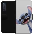 Miniatyrbild 1 av 3: Sony Xperia 5 II Plånboksfodral Stitch i Fart – Kawaii Design för Fans & Barn