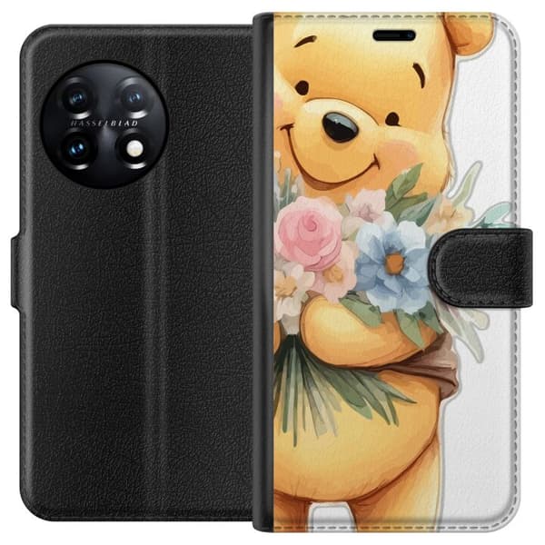 OnePlus 11 Lommeboketui Nalle Puh med blomster - klassisk barnefavoritt i en blomstrende vår miljø