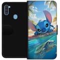 Miniatyrbilde 1 av 3: Samsung Galaxy A11 Lommeboketui Stitch med skilpadde - søt blå alien i tropisk strandmiljø fra Disney