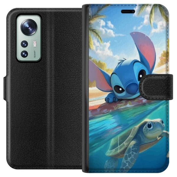 Xiaomi 12 Lompakkokotelo Stitch kilpikonnalla - söpö sininen avaruusolento trooppisessa rantaympäristössä Disneyn tapaan