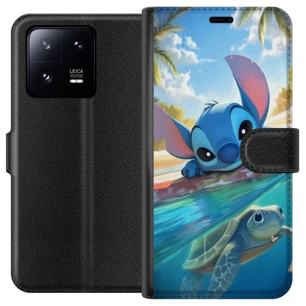 Xiaomi 13 Pro Tegnebogsetui Stitch med skildpadde - sød blå alien i tropisk strandmiljø fra Disney