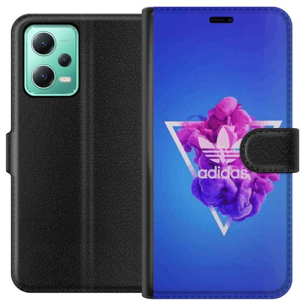 Xiaomi Redmi Note 12 Tegnebogsetui Adidas-inspireret blåt design - sporty motiv med retrovibe i blå toner