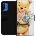 Miniatyrbild 1 av 3: Xiaomi Redmi Note 9 4G Plånboksfodral Nalle Puh med blommor – klassisk barnfavorit i blommande vårmiljö
