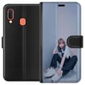 Miniatyrbilde 1 av 3: Samsung Galaxy A20e Lommeboketui Lisa from Blackpink – K-pop Style Icon