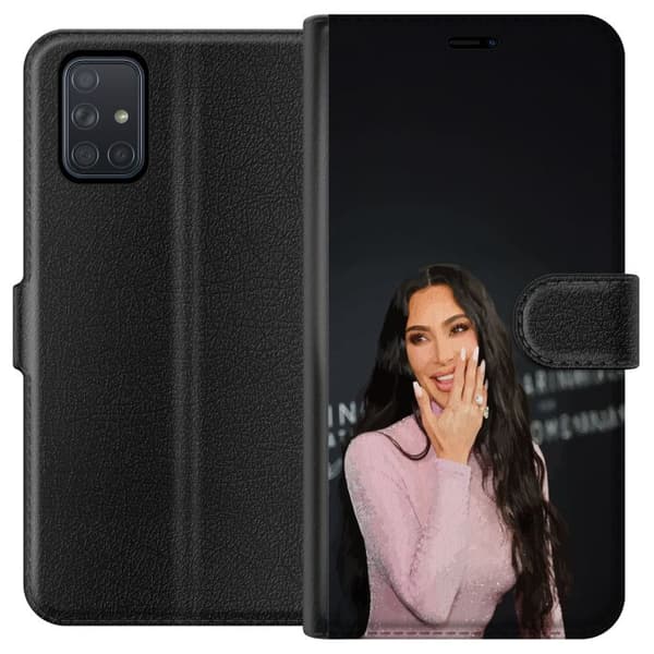 Samsung Galaxy A71 Tegnebogsetui Kim Kardashian – Trending Outfits 2025