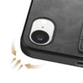 Miniatyrbild 4 av 5: Stötabsorberande skal till iPhone 16e med kortfack i svart konstläder