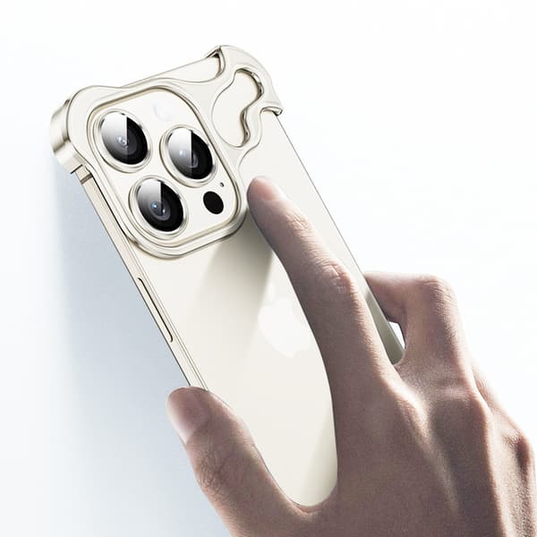 INF Ainutlaatuinen metallikehyskotelo + linssikalvo iPhone 15 Plus -puhelimelle