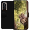 Miniatyrbild 1 av 3: Huawei P40 Plånboksfodral Labubu Graffiti Vibes – Gatukonst i monsterform