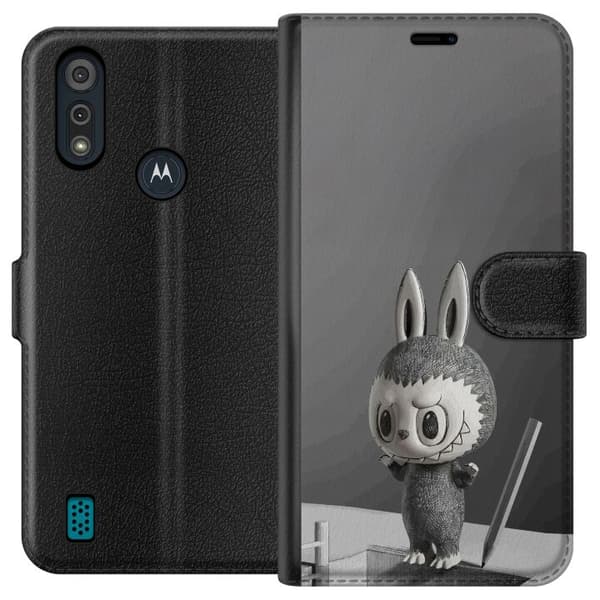 Motorola Moto E6i Lompakkokotelo Pop Mart MEGA LABUBU LABUBU Sketch 1000%