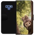 Miniatyrbild 1 av 3: Samsung Galaxy Note9 Plånboksfodral Labubu Graffiti Vibes – Gatukonst i monsterform