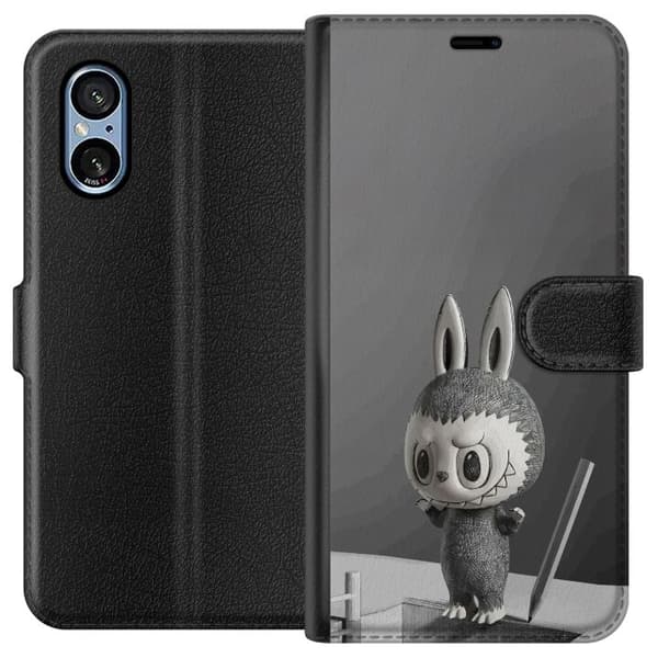 Sony Xperia 10 VI Lommeboketui Pop Mart MEGA LABUBU LABUBU Sketch 1000%