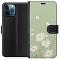 Pikkukuva 1 / 3: Apple iPhone 12 Pro Lompakkokotelo Papukaijanpaparit - kukallinen kuviointi ruotsalaiseen kesätyyliin