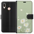 Miniatyrbild 1 av 3: Huawei P20 lite Plånboksfodral Prästkragar – blommigt mönster i svensk sommarstil