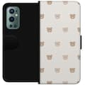 Miniatyrbild 1 av 3: OnePlus 9 Pro Plånboksfodral Teddy Background – gulliga nallar mot mjuk bakgrund