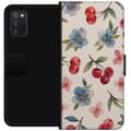 Miniatyrbillede 1 af 3: Samsung Galaxy A03s Tegnebogsetui Bær & Blomster - mønster med blå blomster og skovbær