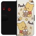 Miniatyrbild 1 av 3: Samsung Galaxy A20s Plånboksfodral Nalle Pooh Style – klassiskt björnmotiv i ny tolkning