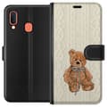 Miniatyrbilde 1 av 3: Samsung Galaxy A20e Lommeboketui Liten Bamse – klassisk bamse i enkel design