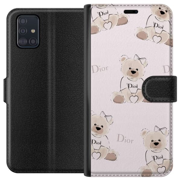 Samsung Galaxy A51 Tegnebogsetui Teddy Dior Vibes - luksuriøs bamse i modetil
