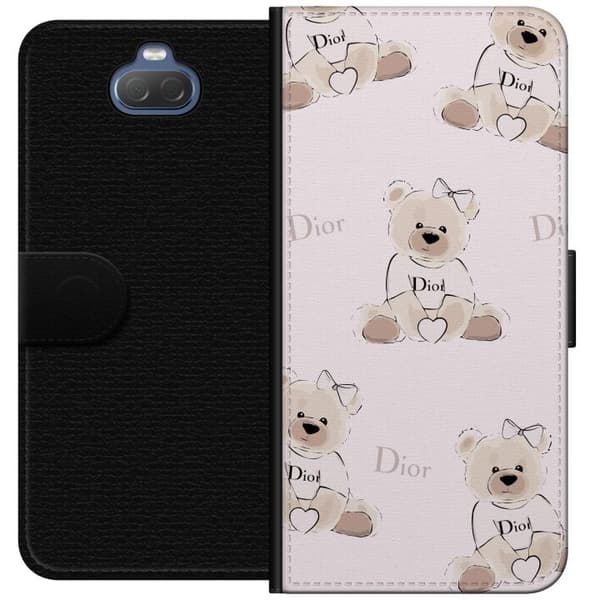 Sony Xperia 10 Plånboksfodral Teddy Dior Vibes – lyxig nalle i fashionstil
