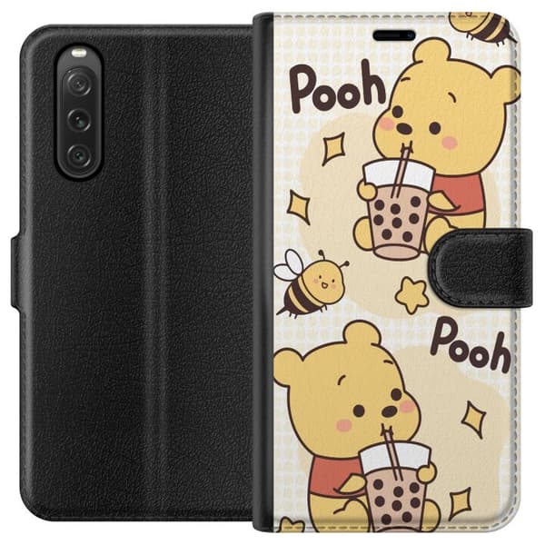 Sony Xperia 10 V Plånboksfodral Nalle Pooh Style – klassiskt björnmotiv i ny tolkning