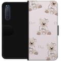 Miniatyrbild 1 av 3: Sony Xperia 5 II Plånboksfodral Teddy Dior Vibes – lyxig nalle i fashionstil