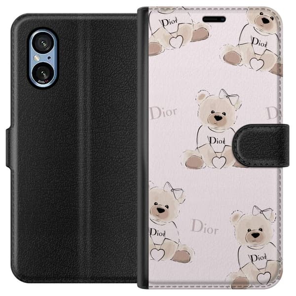 Sony Xperia 5 V Tegnebogsetui Teddy Dior Vibes - luksuriøs bamse i modetil