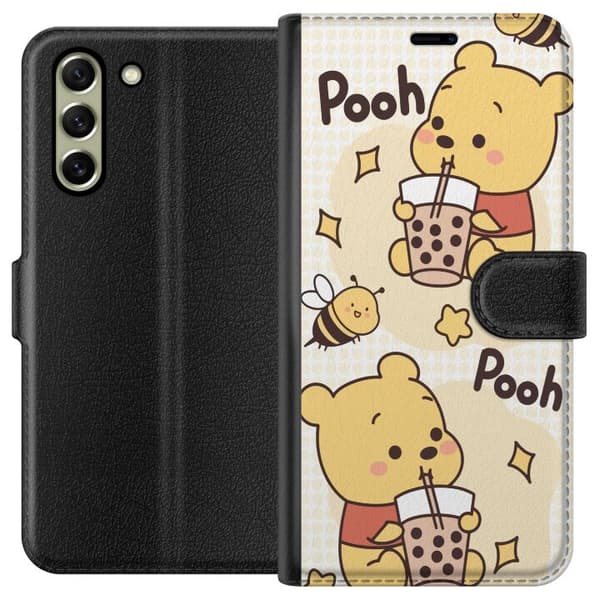 Samsung Galaxy S21 FE 5G Lompakkokotelo Nalle Pooh - klassinen karhumotiivi uudessa tulkinnassa