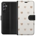 Miniatyrbillede 1 af 3: Samsung Galaxy S23 FE Tegnebogsetui Teddybaggrund - søde teddybjørne mod en blød baggrund