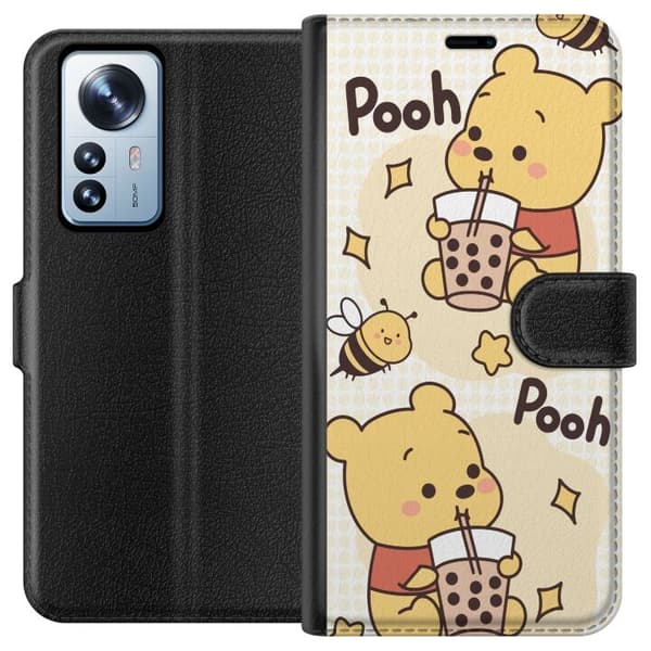 Xiaomi 12 Pro Plånboksfodral Nalle Pooh Style – klassiskt björnmotiv i ny tolkning