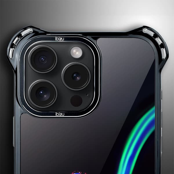 iPhone 14 Pro-cover IBIZU DropGuard Ultra med MagSafe, #ElectroMove, i fodboldens rytme