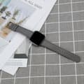 Miniatyrbild 2 av 2: Klockarmband i äkta läder Fitbit Sense 2 / Versa 4 - Grå