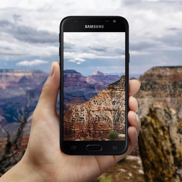 Bakkamera - Samsung - Galaxy J3 2017 - Ersättning - Integrerad anslutningskabel - Svart