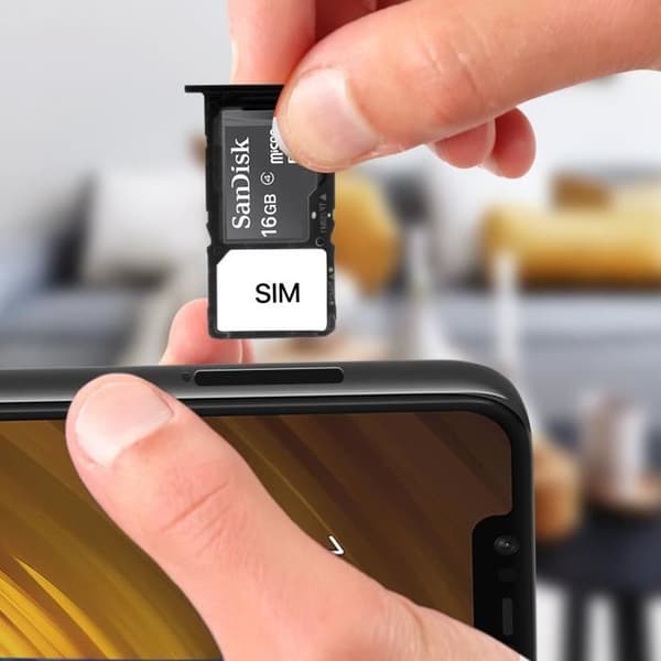 SIM-kortsfack - Xiaomi - Pocophone F1 - 1x Nano SIM - 1x Micro SD - Svart