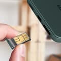 Miniatyrbild 3 av 4: Ersättningsfack för SIM-kort - Samsung Galaxy S22 - Grön - 2 Nano SIM-kortplatser - Enkel installation